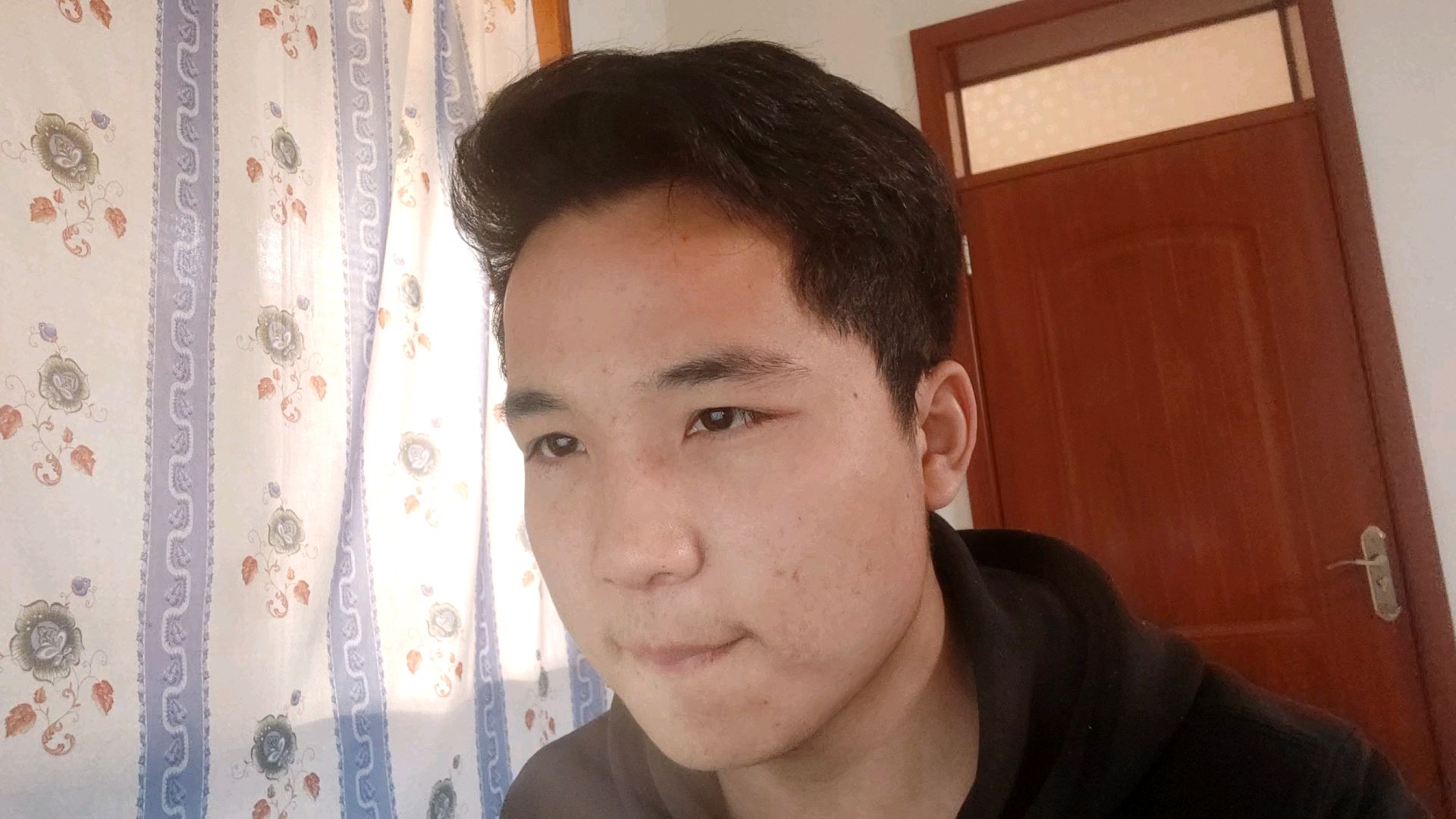 什么是社交电商,三分钟让你赚的盆满钵满。